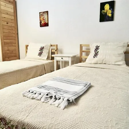 فندق Dedehan Retreat *