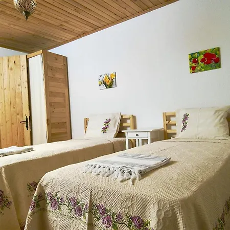 Hotel Dedehan Retreat