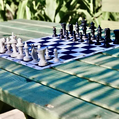 فندق Dedehan Retreat *