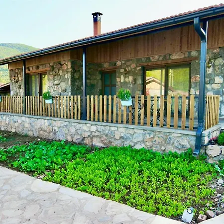 Dedehan Retreat فندق *