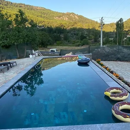 Dedehan Retreat Hotel