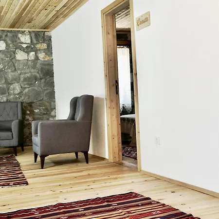 فندق Dedehan Retreat *